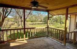4672 Rakowitz, Adkins, TX 78101