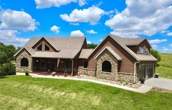 18657 W 240th Avenue, Bethany, MO 64424