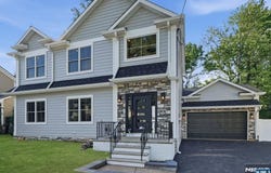 17 Blake Drive, Clark, NJ 07066