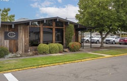 701 E 3RD St, Newberg, OR 97132