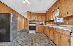 30 E 19TH STREET, ANNISTON, AL 36201