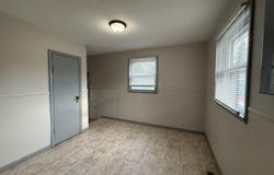 116 NE 8th Avenue, Aberdeen, SD 57401