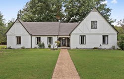 2575 OVERLOOK Dr, Germantown, TN 38138