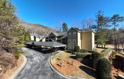 112 Glen Eagle Ct D202, Clayton, GA 30525