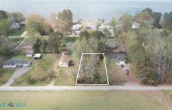 .33 Highview Drive, Gloucester, VA 23061