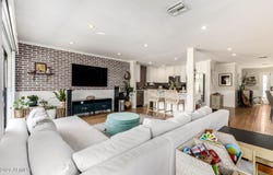 4330 E TURNEY Avenue, Phoenix, AZ 85018