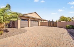 2855 E WARBLER Road, Gilbert, AZ 85297