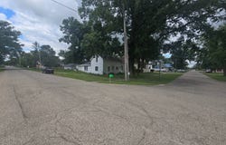 114 S Park St, Ashley, MI 48806