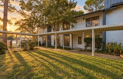 404 Hollyhill Lane, Denton, TX 76205