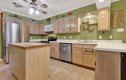 1028 WINLEAF Dr, Collierville, TN 38017