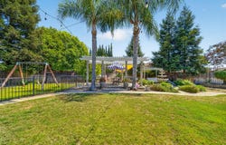 3084 Rall Avenue, Clovis, CA 93619