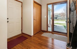 697 Prairie Boulevard, Dakota Dunes, SD 57049