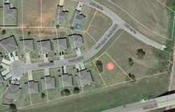 6 Lombardy Place, Clinton, OK 73601