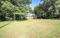 13185 MAIN St, Somerville, TN 38068