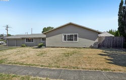 3305 NE 15TH St, Gresham, OR 97030
