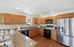 426 RIVERSIDE DR, PASADENA, MD 21122