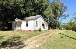 99 Holmes Street, Trezevant, TN 38258