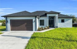 2204 E 7th Street, Lehigh Acres, FL 33936
