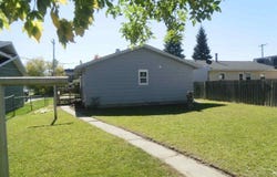 16 9 1/2 NE Street, Chisholm, MN 55719