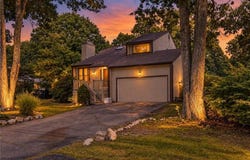 9 Eastgate Drive, Coventry, RI 02816