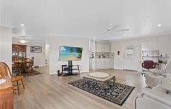 808 53RD Avenue E, BRADENTON, FL 34203