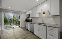 1100 Roosevelt Ave, Springfield, MA 01109