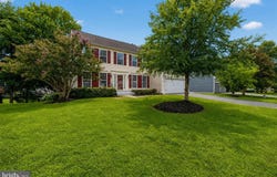 10095 POST OAK Terrace, MANASSAS, VA 20110