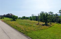 Wellington Dr lot: 30, South Union Twp, PA 15401