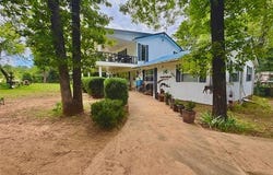 13 Wildflower Road, Eufaula, OK 74432