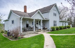 207 Spring Street, Elroy, WI 53929