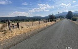492 County Rd 11, Davis Creek, CA 96108