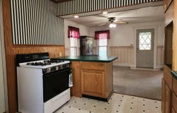 205 E Hancock Street, Corydon, IA 50060