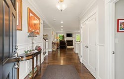 27 Samoset Rd, Woburn, MA 01801