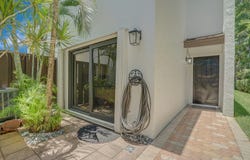 1301 N RIVERSIDE Drive, Pompano Beach, FL 33062