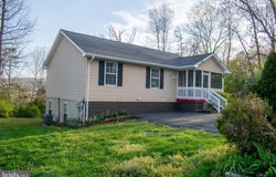 13 CRESTVIEW Drive, FRONT ROYAL, VA 22630