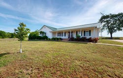 1964 Glass Rd, OBION, TN 38240