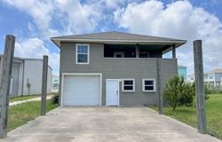 103 Palm Dr., ROCKPORT, TX 78382