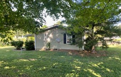 437 Main Street, Centertown, KY 42328