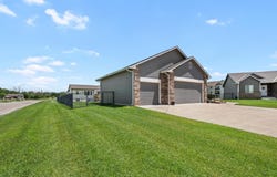 10567 W Sondra Ct, Maize, KS 67101-4122