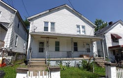 420/422 Sarah St, Aliquippa, PA 15001