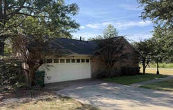 901 Robin Road, White Hall, AR 71602