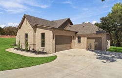 8200 Sacred Forest, Arcadia, OK 73007