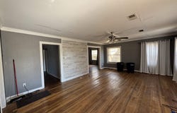 1202 Pine Ave, Orange, TX 77630