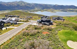 1133 E Longview Dr, Hideout, UT 84036