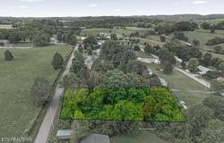 Buck Brown St, Englewood, TN 37329