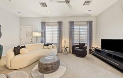 16220 N 30TH Place, Phoenix, AZ 85032
