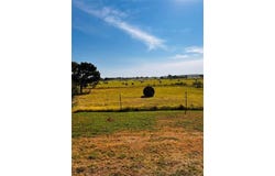 422502 E 1100 Road, Checotah, OK 74426