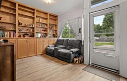 317 15th Street S, Fargo, ND 58103