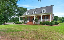 2302 COUNTY ROAD 297, FIVE POINTS, AL 36855