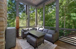 192 WILLIAMS Rd, Crane Hill, AL 35053